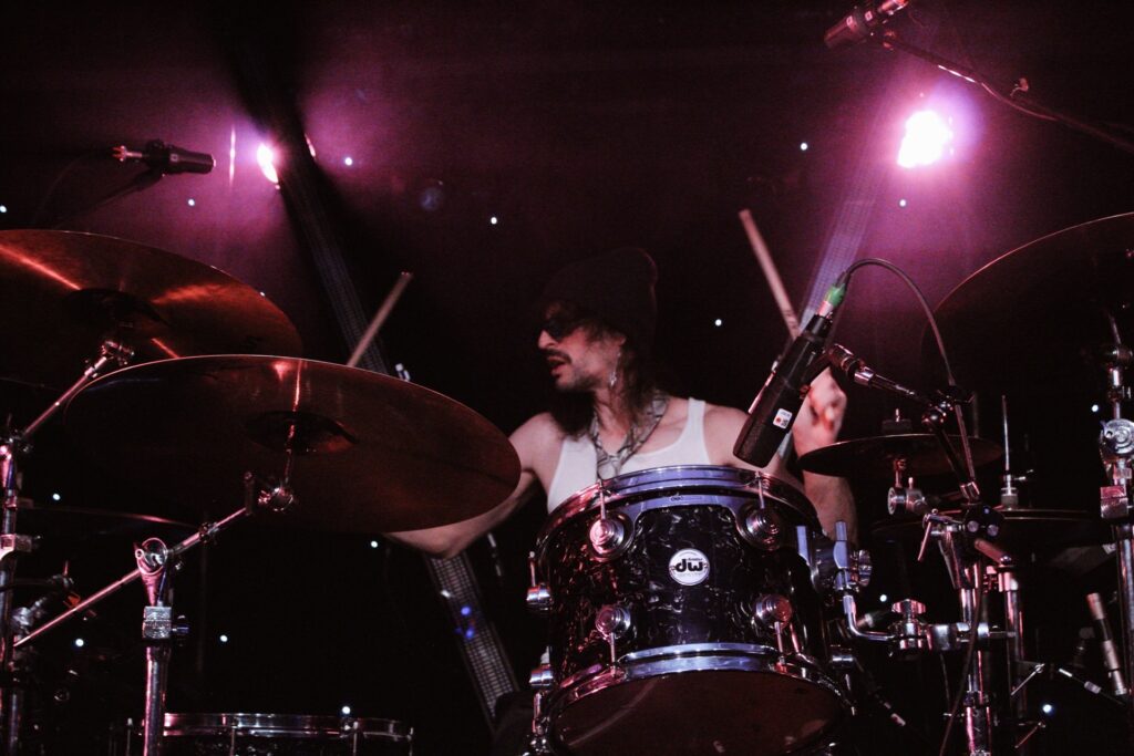 VOILÀ Manchester Academy 3 live review – drummer powering through the set