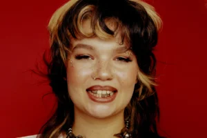 Lola Young Cancels Shows For the Forseeable Future